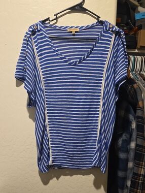 Democracy Blue and White Striped V-Neck Short Sleeve Top